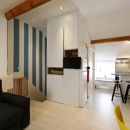 Apartamento Inlove Nazaré-casinha Da Pátria *