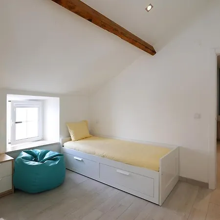 Apartamento Inlove Nazaré-casinha Da Pátria *